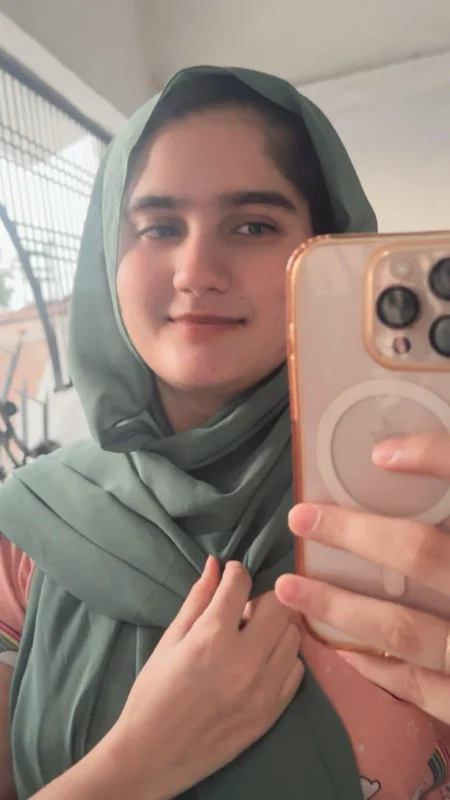 Aarzoo naaz