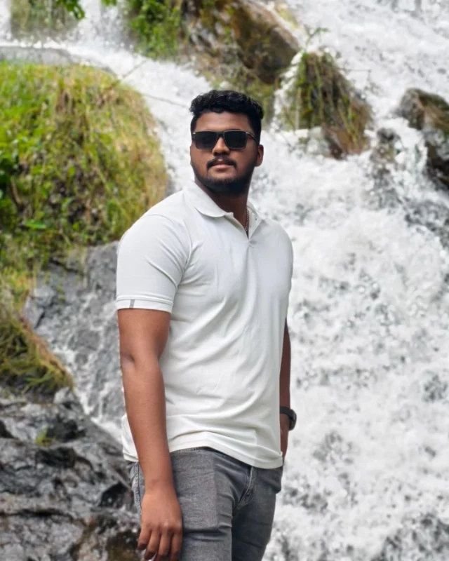 LOHIT M